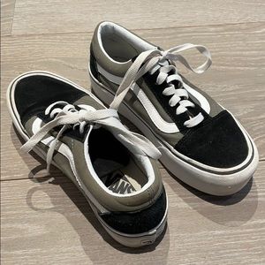 Platform Vans Sneakers